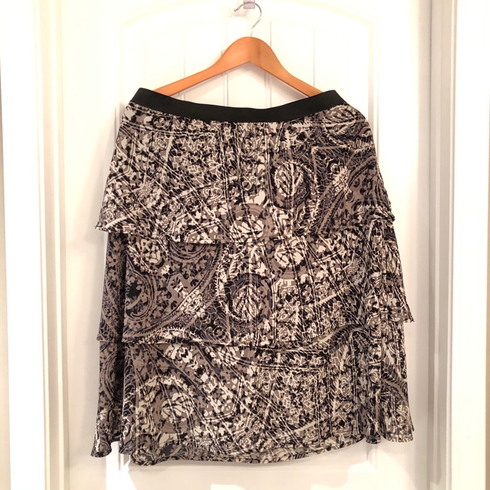 Lane Bryant multi layer below the knee skirt 14